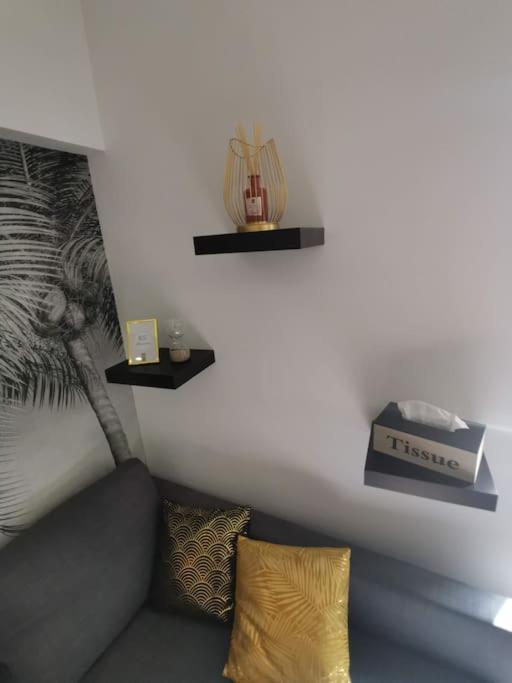 Esprit Cocooning -Proche Centre- Apartment Toulon Bagian luar foto