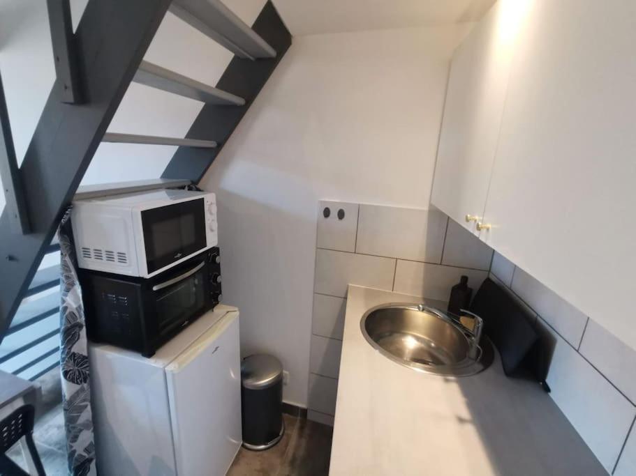 Esprit Cocooning -Proche Centre- Apartment Toulon Bagian luar foto